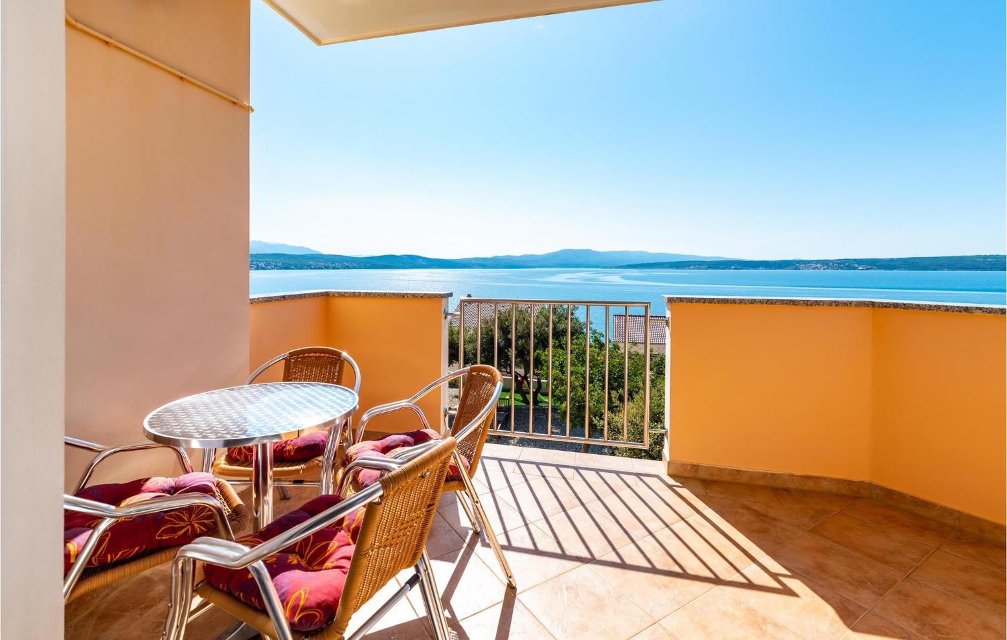 Cozy Apartment In Posedarje With House Sea View المظهر الخارجي الصورة