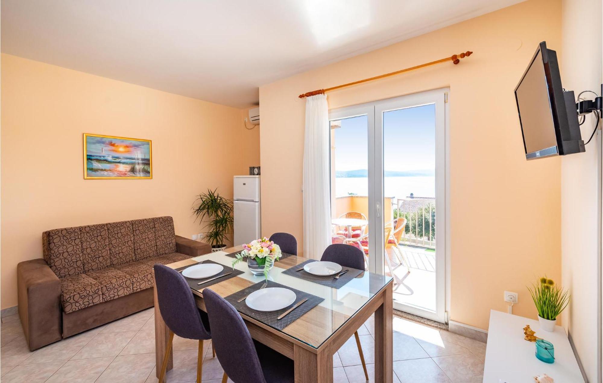 Cozy Apartment In Posedarje With House Sea View المظهر الخارجي الصورة