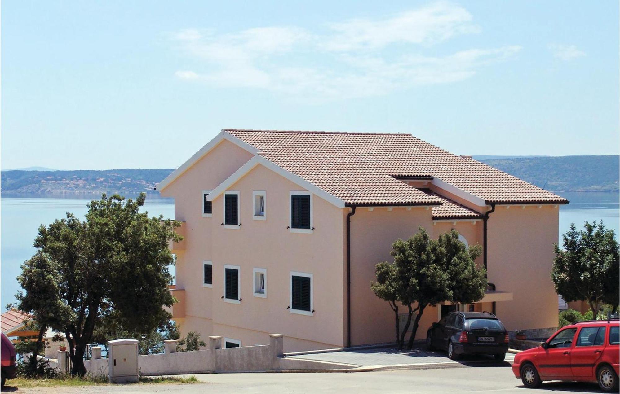 Cozy Apartment In Posedarje With House Sea View المظهر الخارجي الصورة
